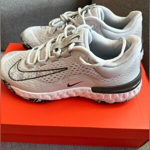 Nike Softball Shoes in Gray and White